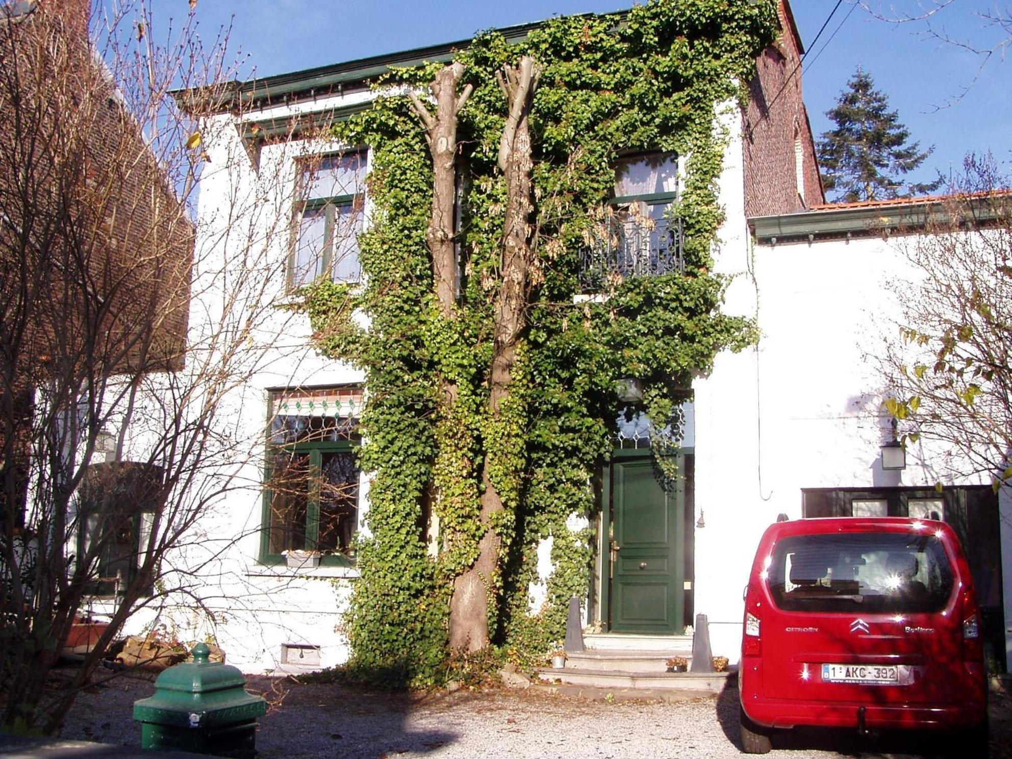 B&B Le Bonimenteur Charleroi Exterior photo