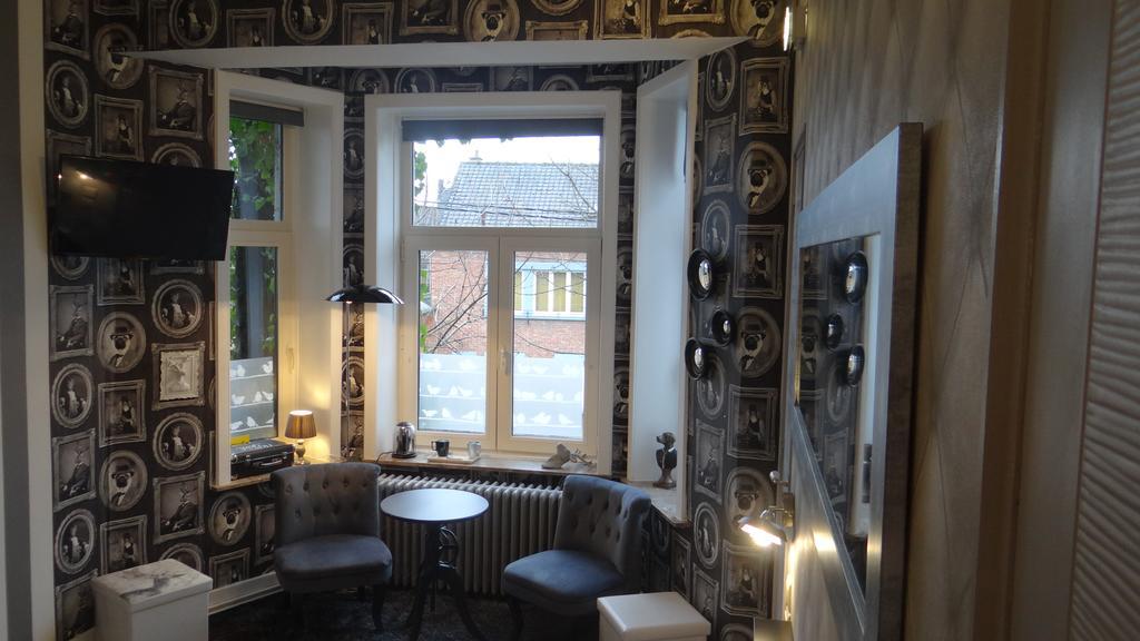 B&B Le Bonimenteur Charleroi Exterior photo